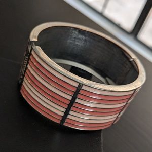 ⭐5/$15⭐ Two-Tone Peach Cuff Bracelet